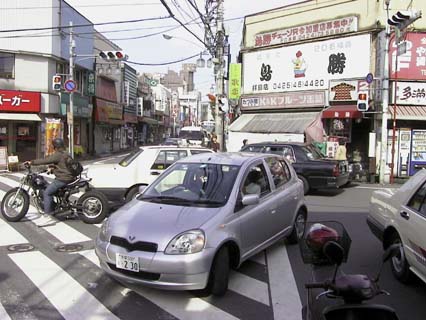 Haijima Station parking area is crowded. Haijima Station parking area