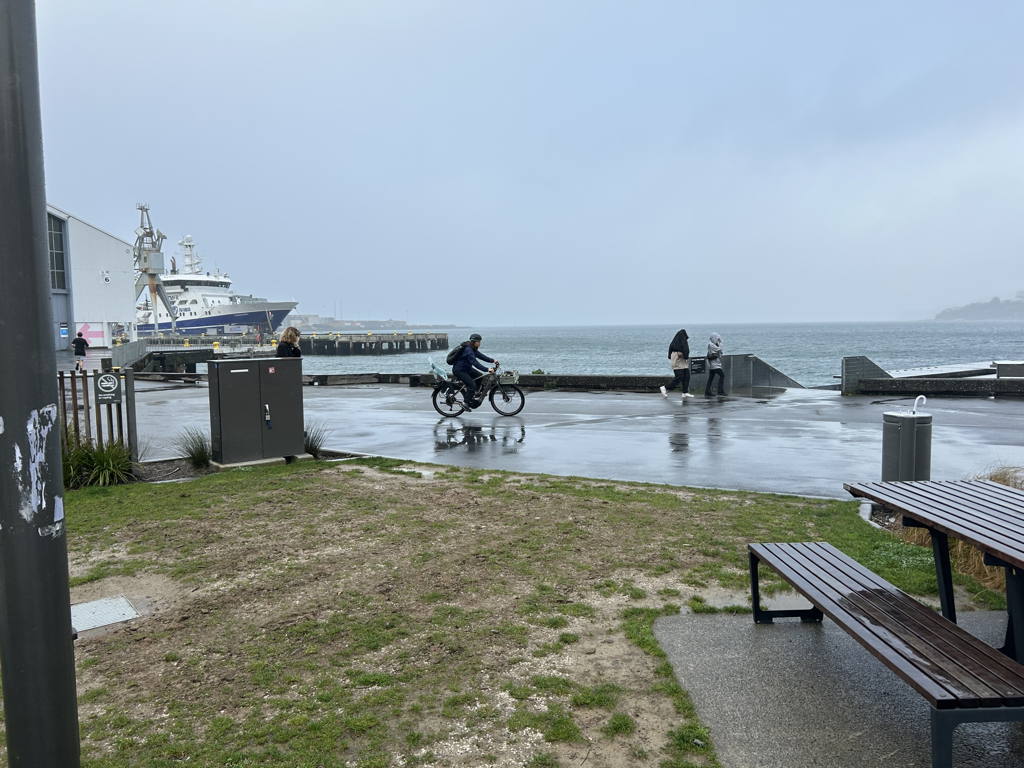 20250404Wharf02